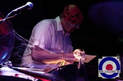 DJ Traxman - Soundflat Records  - Neols Ballroom Helloween Party, Leipzig 30. Oktober 2012 (4).JPG